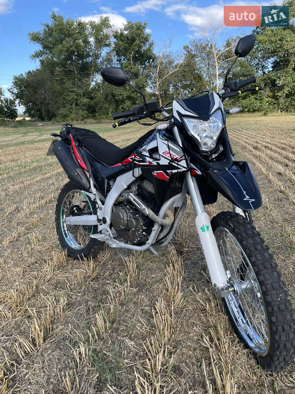 Мотоцикл Кросс Loncin LX 250GY-3G 2025 в Дубровице фото 3 Мотоцикл Кросс Loncin LX 250GY-3G 2025 в Дубровице