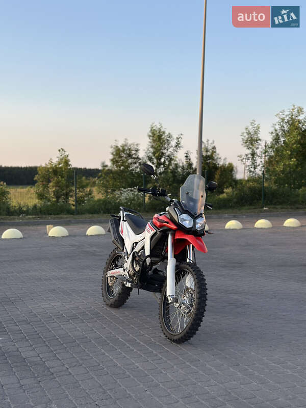 Мотоцикл Внедорожный (Enduro) Loncin LX 300GY-A 2020 в 
