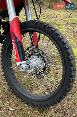 Мотоцикл Туризм Loncin LX 300GY-A 2021 в 