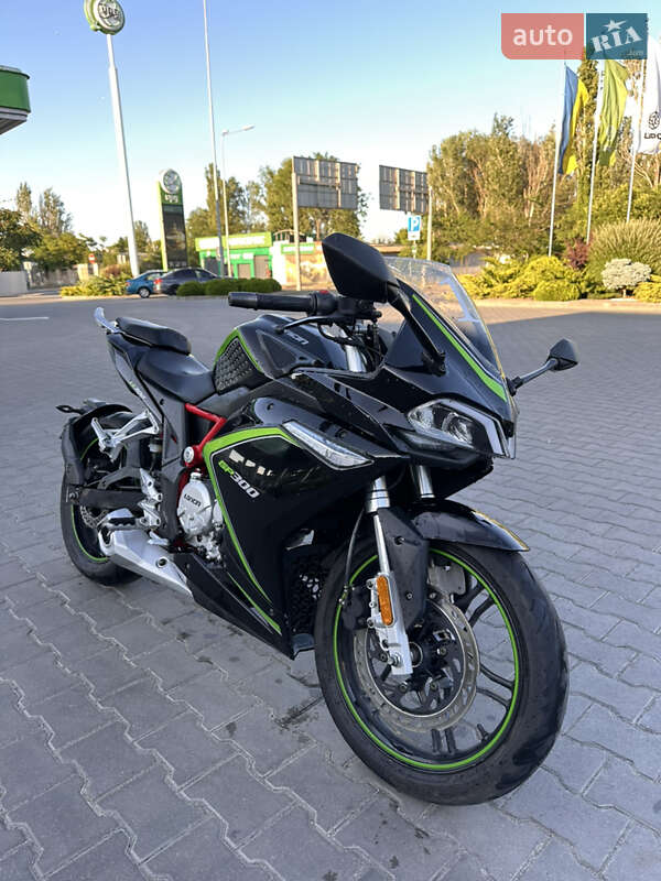 Спортбайк Loncin LX 300GY 2018 в 