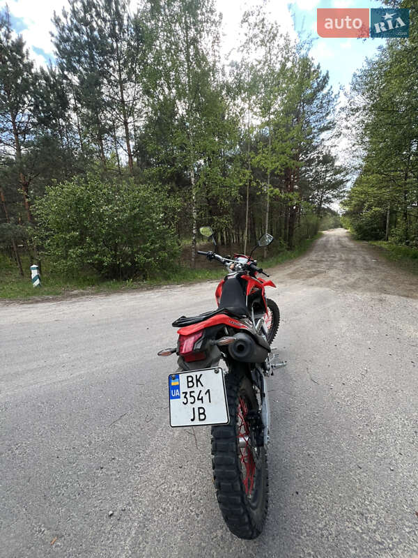 Мотоцикл Внедорожный (Enduro) Loncin LX 300GY 2023 в Сарнах фото 3 Мотоцикл Внедорожный (Enduro) Loncin LX 300GY 2023 в Сарнах