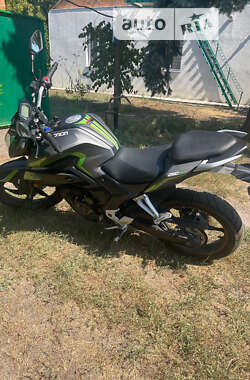 Мотоцикл Спорт-туризм Loncin LX250-15 CR4 2022 в 