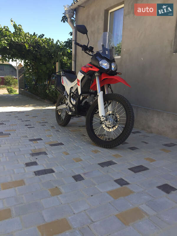 Мотоцикл Внедорожный (Enduro) Loncin LX300GY-A DS2 Pro 2019 в Веселинове фото 14 Мотоцикл Внедорожный (Enduro) Loncin LX300GY-A DS2 Pro 2019 в Веселинове