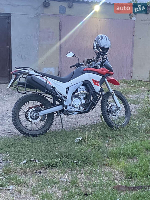 Мотоцикл Внедорожный (Enduro) Loncin LX300GY-A DS2 Pro 2019 в Веселинове фото 15 Мотоцикл Внедорожный (Enduro) Loncin LX300GY-A DS2 Pro 2019 в Веселинове