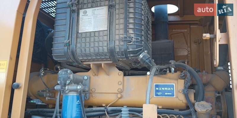 Экскаватор погрузчик Lonking ZL 2020 в Одессе