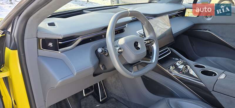 Позашляховик / Кросовер Lotus Eletre 2024 в Тернополі