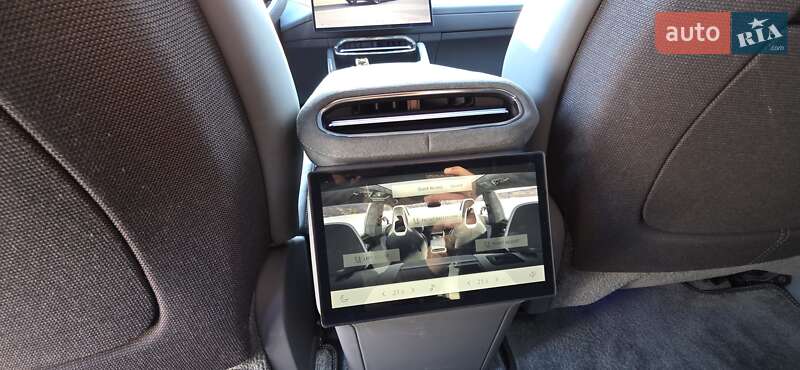 Позашляховик / Кросовер Lotus Eletre 2024 в Тернополі