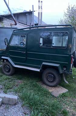 Внедорожник / Кроссовер ЛуАЗ 1302 2002 в Краснограде