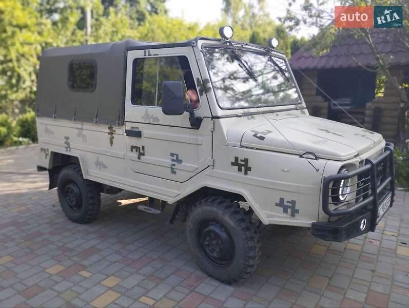 Седан ЛуАЗ 969 Волинь 1980 в Звягеле