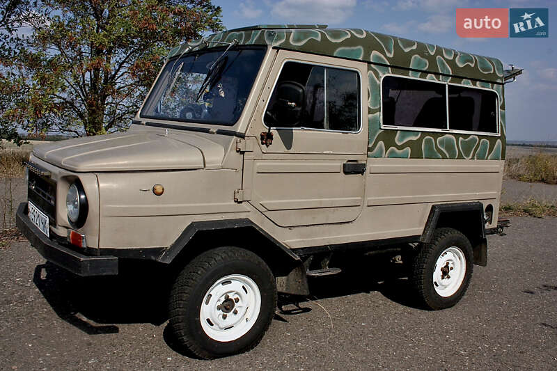 Позашляховик / Кросовер ЛуАЗ 969 Волинь 1990 в 