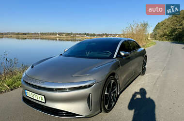 Седан Lucid Air 2022 в 