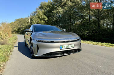 Седан Lucid Air 2022 в 