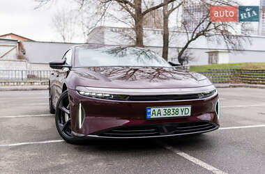 Седан Lucid Air 2024 в 