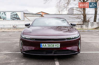 Седан Lucid Air 2024 в 