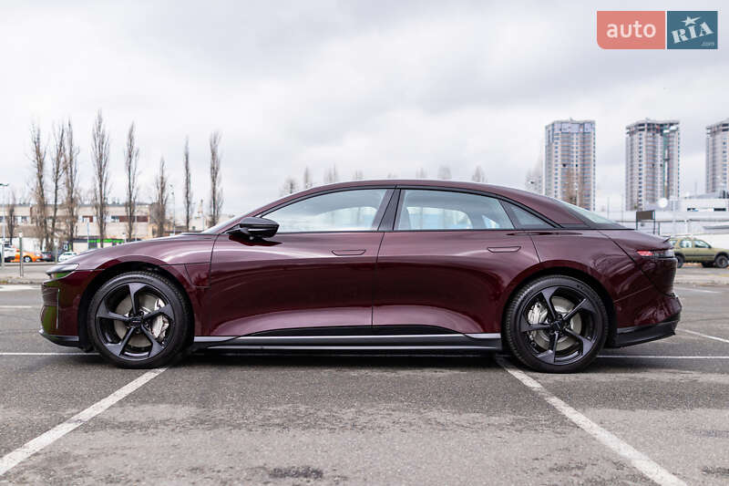 Седан Lucid Air 2024 в Києві