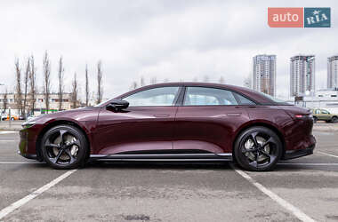 Седан Lucid Air 2024 в 