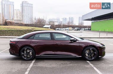 Седан Lucid Air 2024 в 