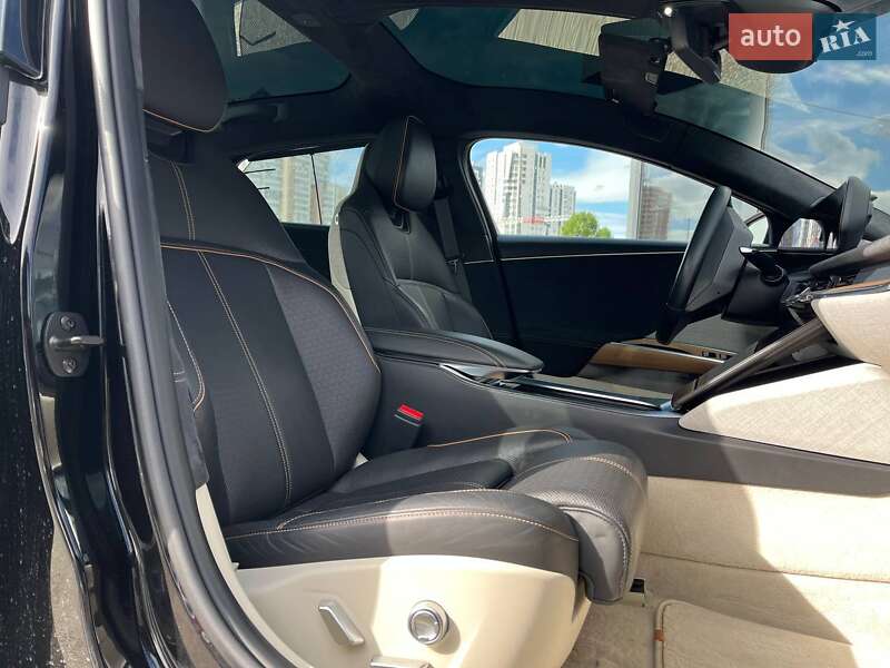 Седан Lucid Air 2022 в Киеве