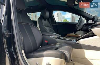 Седан Lucid Air 2022 в 