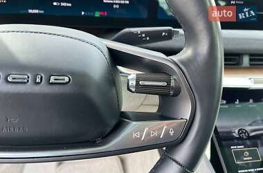 Седан Lucid Air 2022 в 