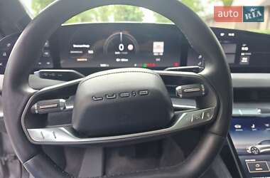 Седан Lucid Air 2023 в 