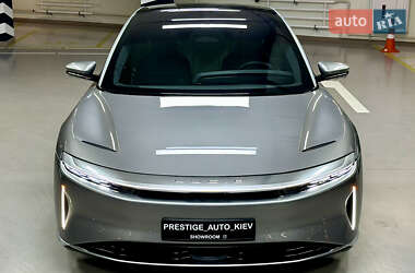 Седан Lucid Air 2022 в 