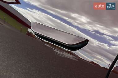 Седан Lucid Air 2022 в 
