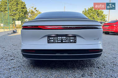 Седан Lucid Air 2023 в 