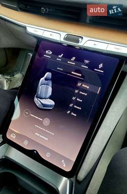Седан Lucid Air 2022 в 