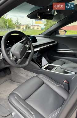 Седан Lucid Air 2023 в 