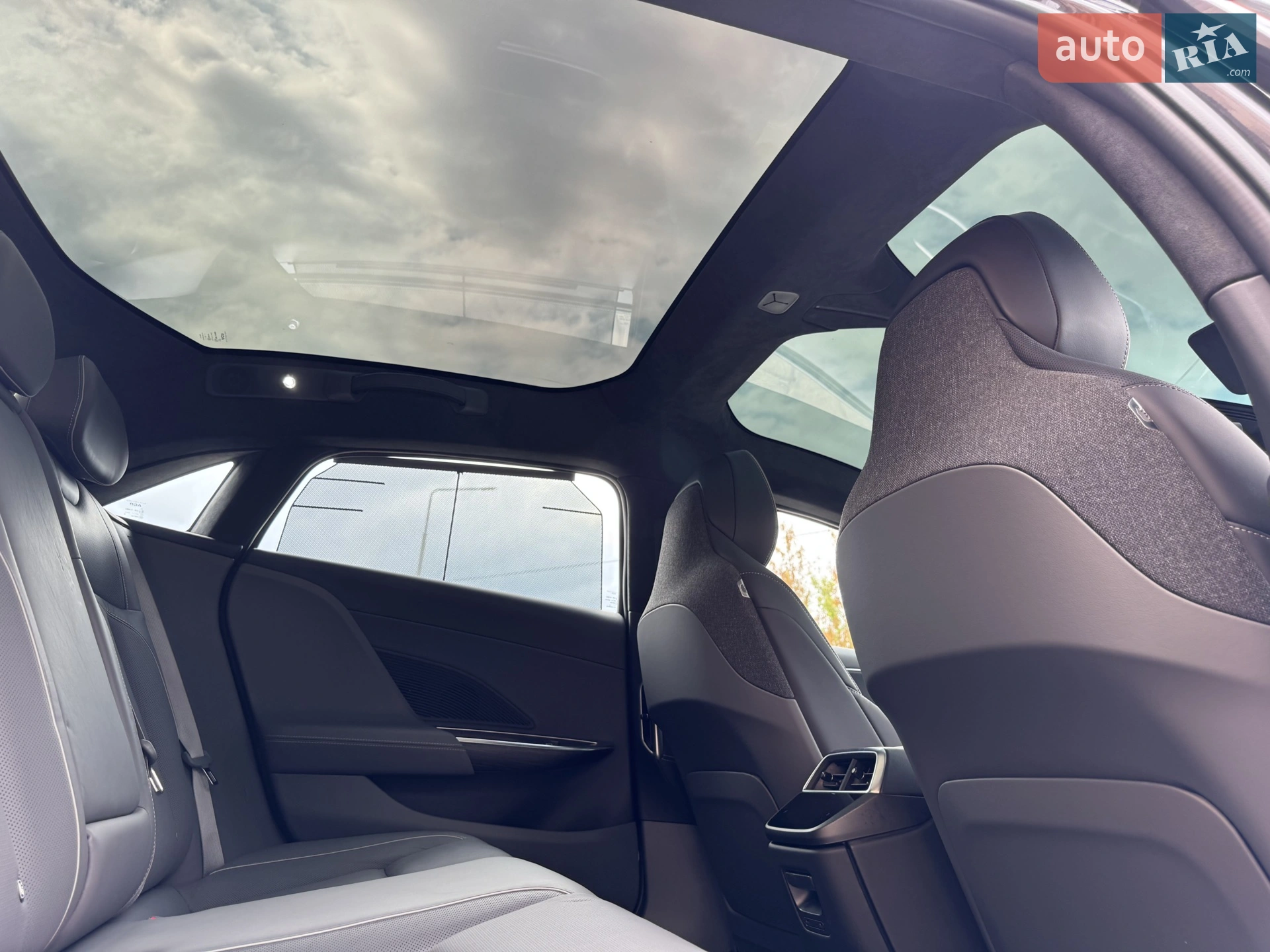 2023 Lucid Air Concept - мініатюра 13