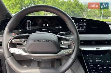 Седан Lucid Air 2023 в 