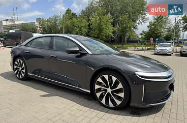 Седан Lucid Air 2023 в 