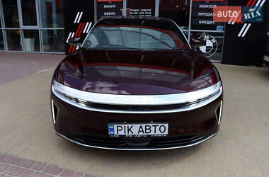Седан Lucid Air 2023 в 