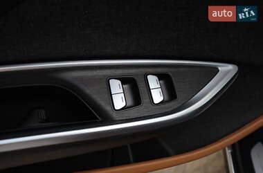 Седан Lucid Air 2023 в 