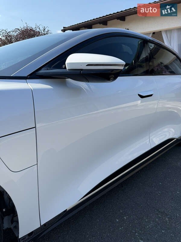 Седан Lucid Air 2023 в Киеве