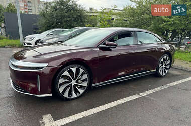 Седан Lucid Air 2023 в 