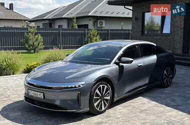 Седан Lucid Air 2023 в 