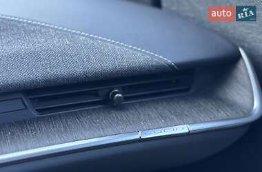 Седан Lucid Air 2023 в 