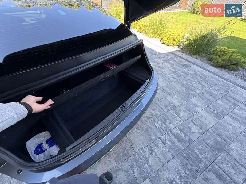 Седан Lucid Air 2023 в Луцке