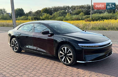 Седан Lucid Air 2025 в 
