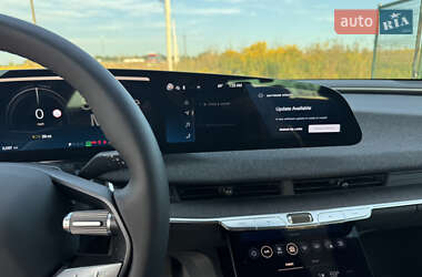 Седан Lucid Air 2025 в 