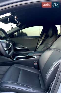 Седан Lucid Air 2023 в 