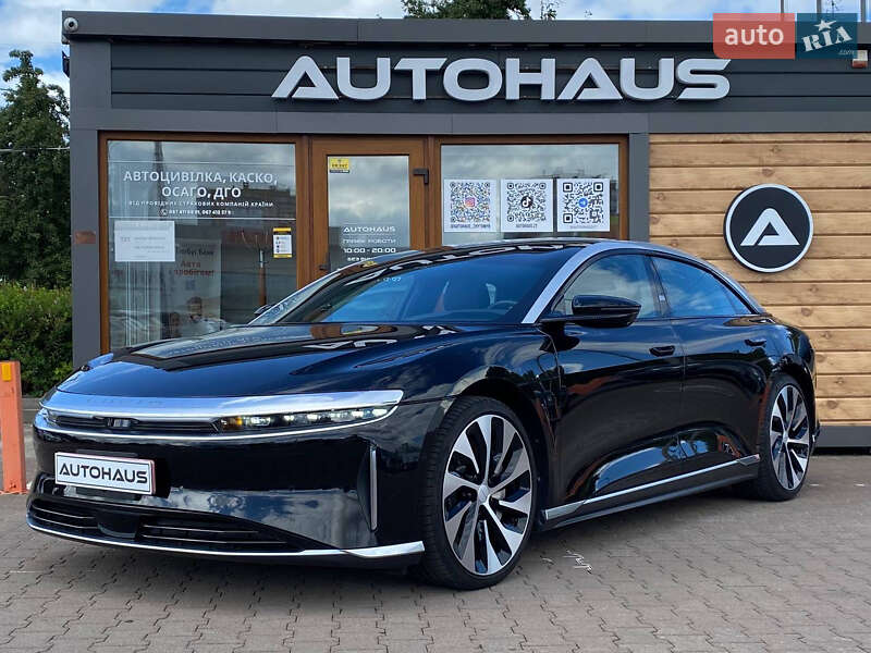 Седан Lucid Air 2022 в 
