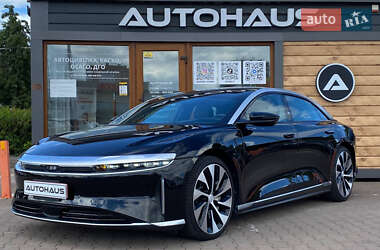Седан Lucid Air 2022 в 