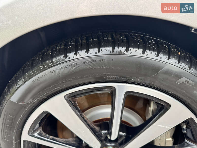 Седан Lucid Air 2022 в Ровно