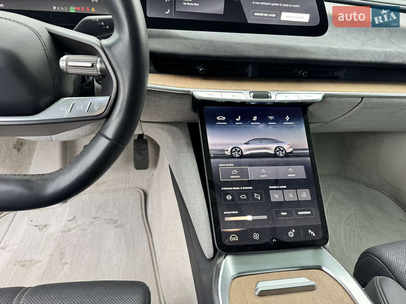 Седан Lucid Air 2022 в Ровно