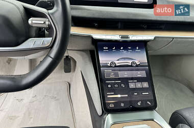 Седан Lucid Air 2022 в 