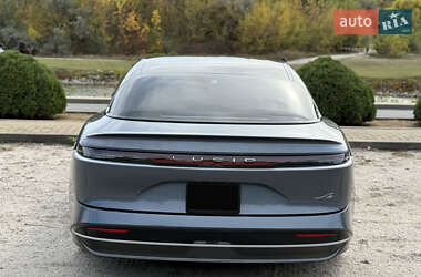 Седан Lucid Air 2023 в 