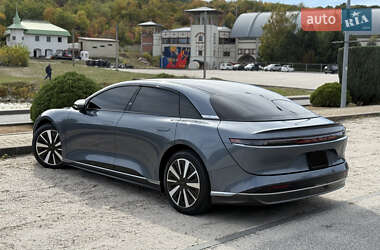Седан Lucid Air 2023 в 